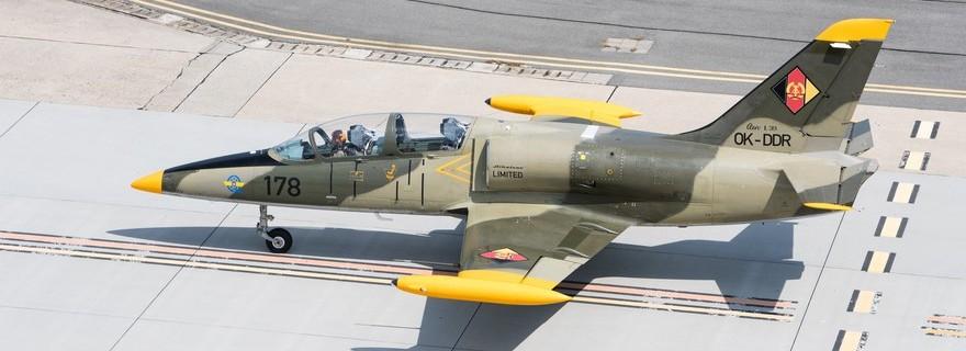 Let stíhačkou L-39 Albatros: Jak probíhá a kde se proletět?