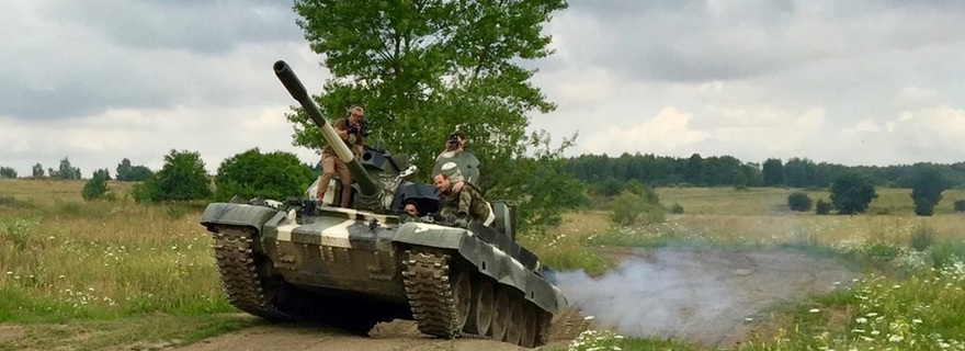 Experiential ride in a tank and BVP: What awaits you?