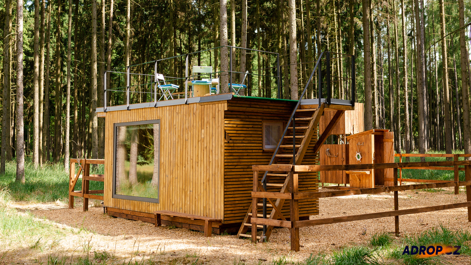Tiny house: Ubytování v přírodě v oboře Kněžičky 