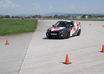 Polygon Ride in Your Car | Brno