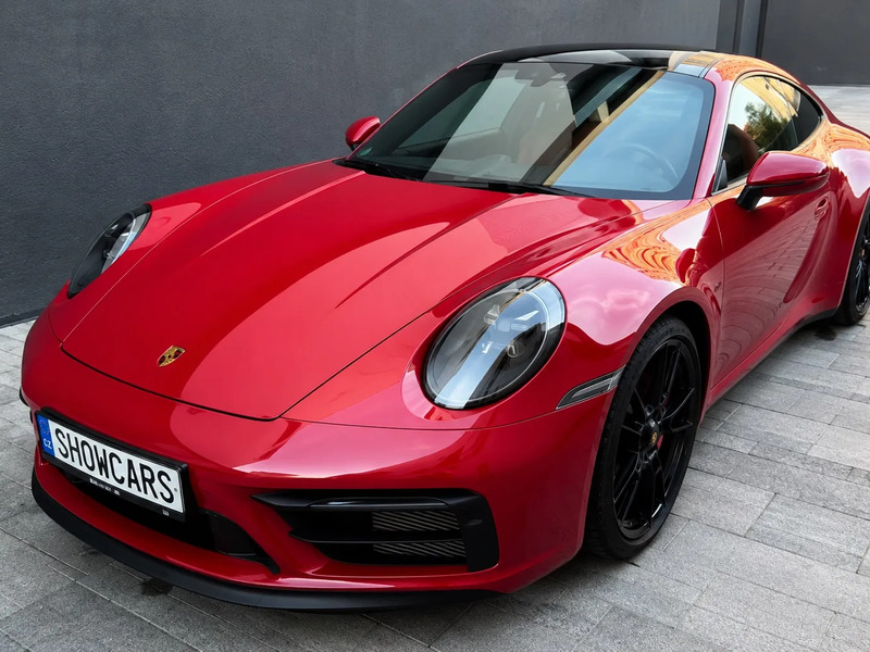 Zážitek - Jízda v supersportu Porsche 911  Co dělat v Ústeckém kraji? Vyrazte za zážitky