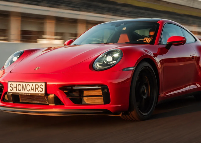 Jízda v Porsche 911 na Masarykově okruhu Brno