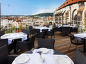Tříchodové menu s výhledem na Prahu: Sky Bar & Restaurant