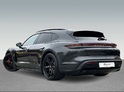 Jízda Porsche Taycan Cross Turismo 4s na polygonu v Hradci Králové