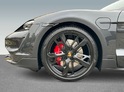 Jízda Porsche Taycan Cross Turismo 4s na polygonu v Hradci Králové