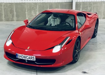 Jízda ve Ferrari 458 Italia na závodním okruhu, Most