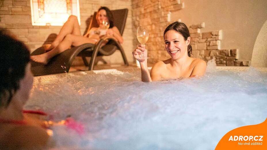 Pobytový balíček hotelu Wine Wellness Hotel Amande: Jedu na mandle