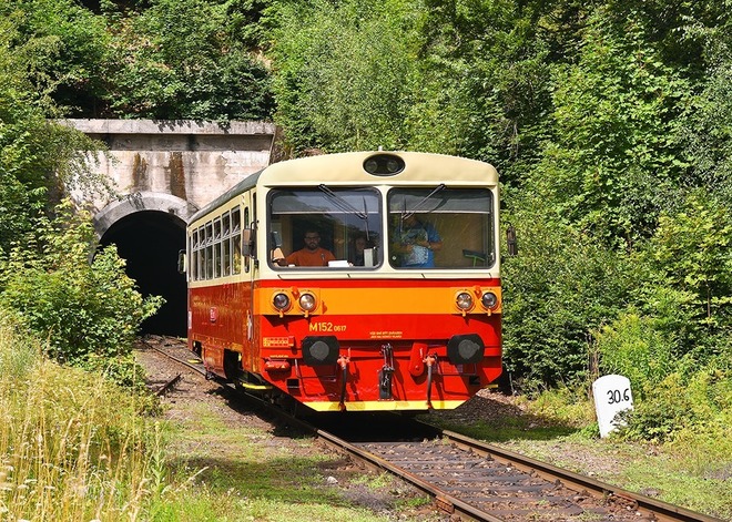 Soukromá jízda historickým motoráčkem po Zubačce