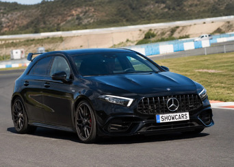 Jízda v Mercedes-Benz AMG A45 na polygonu Most