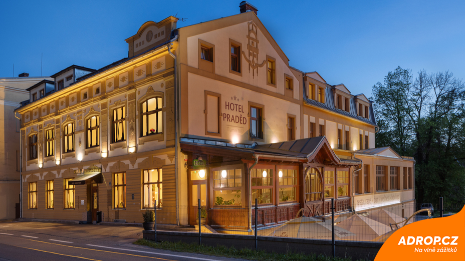 Wellness pobyt na 2 noci s polopenzí, Zlaté Hory