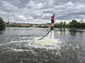 Flyboarding - létání nad vodou | Camp Prague