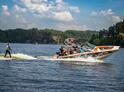 Wakesurfing za člunem