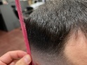 Úprava vousů a vlasů v Barber Shopu