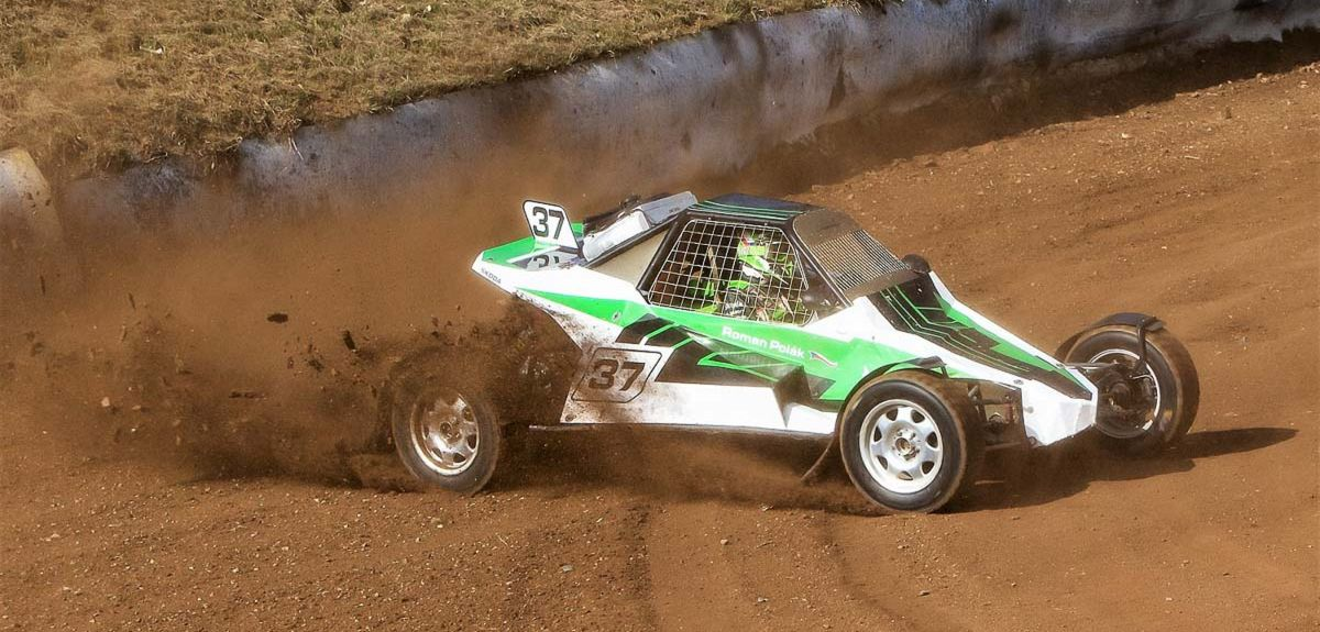 jizda_v_zavodni_superbuggy_na_autokrosove_trati