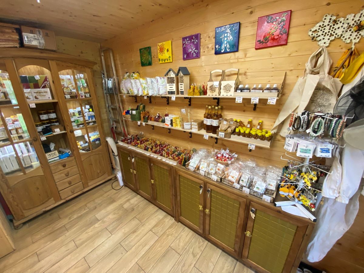 Prodejna včelích produktů Prodejna včelích produktů
