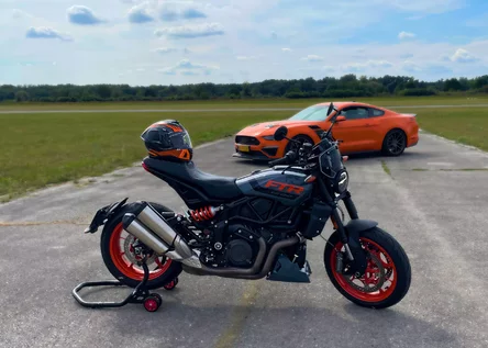 Tandem jazda na americkom Muscle bike FTR 1200