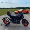 Tandem jazda na americkom Muscle bike FTR 1200