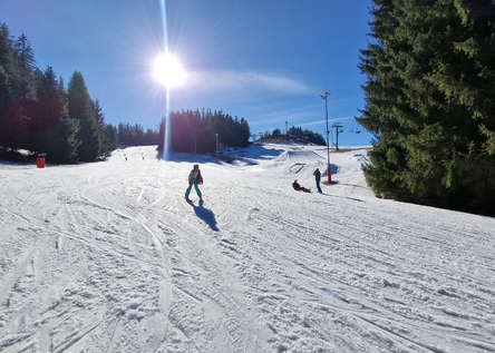 Kurz lyžovania a snowboardingu na Donovaloch 