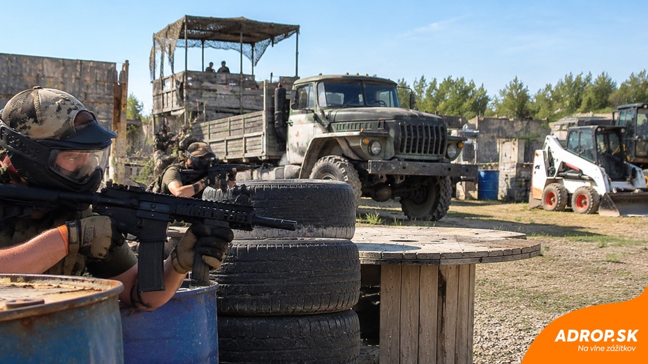 Adrenalínové zážitky: jazda na ťažkej technike, airsoft a streľba v Maďarsku