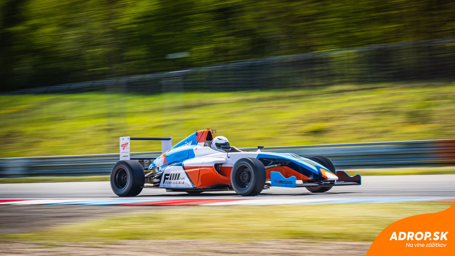 Jazda na formule F4 na Slovakia Ringu 